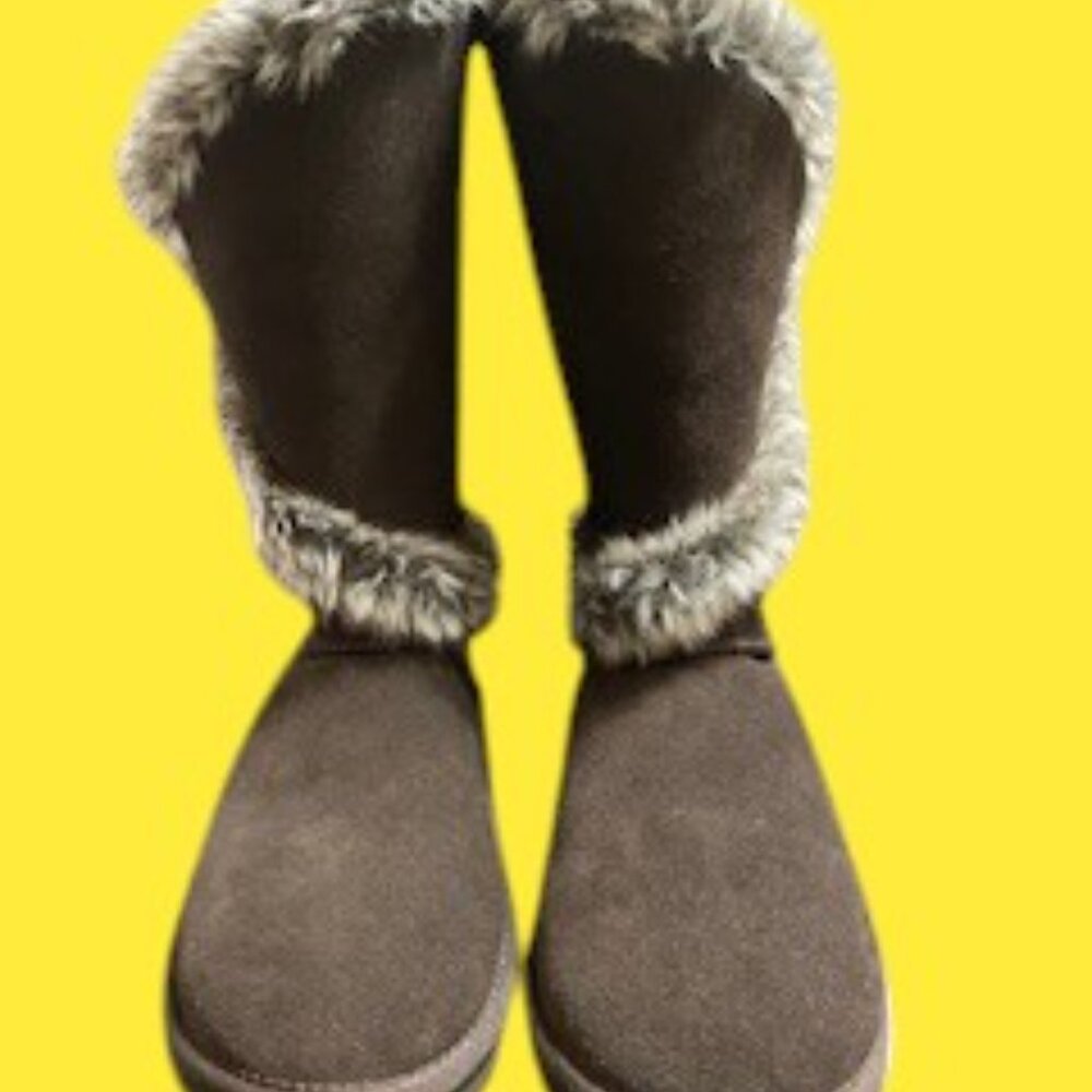 Bearpaw Suede Boots Faux Fur Trim Winter Warm Brown Boots Women's Size 9